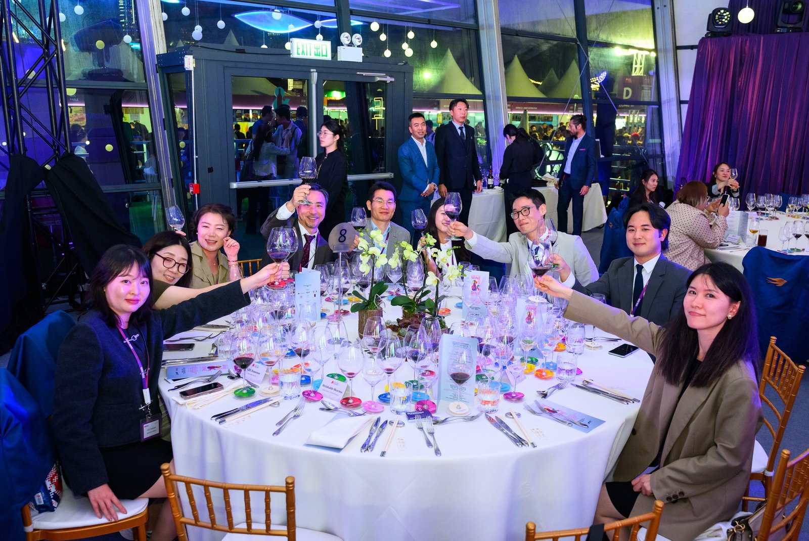 Hong Kong Tourism Board Remixes Business Events with World-Class Gastronomy at Wine & Dine Festival 2 Guests enjoy an exquisite Cantonese dinner