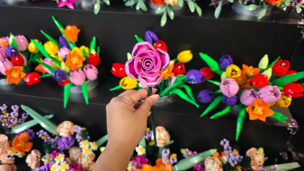 Free DIY LEGO Rose at Raffles City Bloom Bar