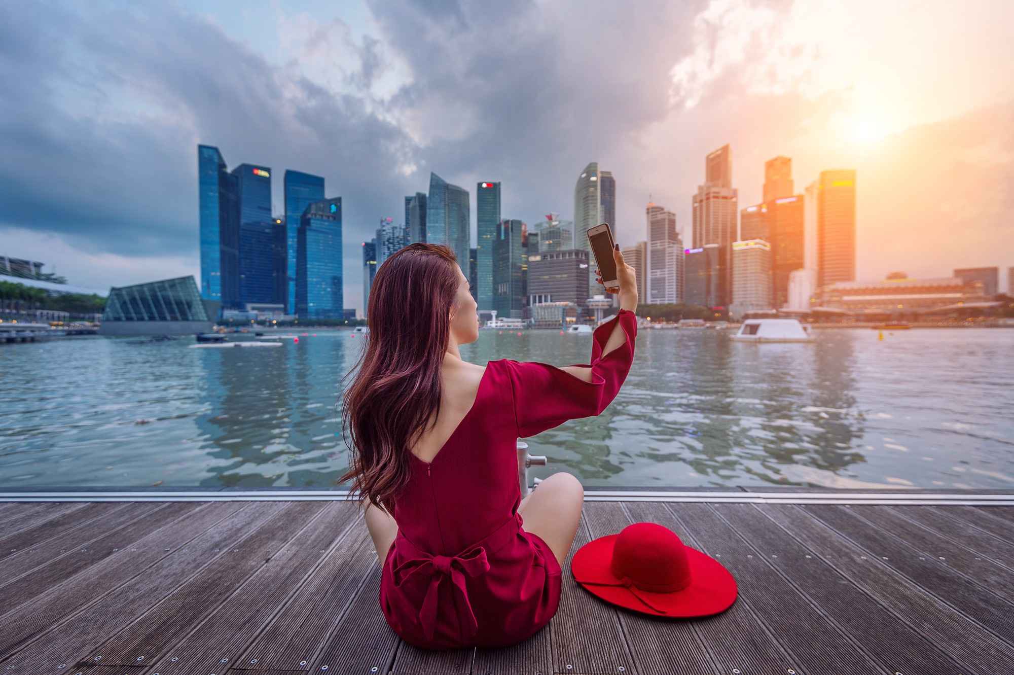 Singapore’s Visitor Arrivals Soar by 115% to 13.6 Million in 2023