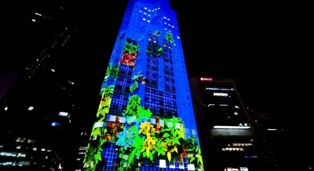 UOB Plaza Projection: Singapore's Record-Breaking Light Show