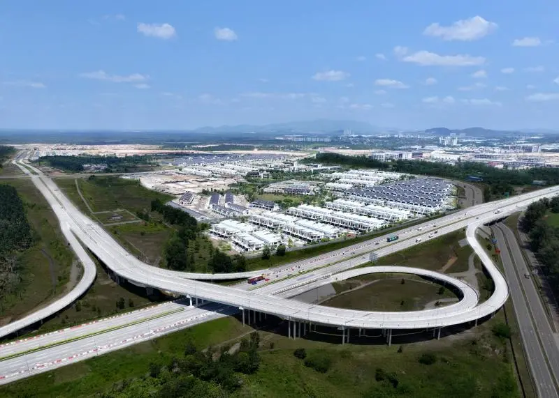 New Interchange in Malaysia to Singapore Boosts Connectivity