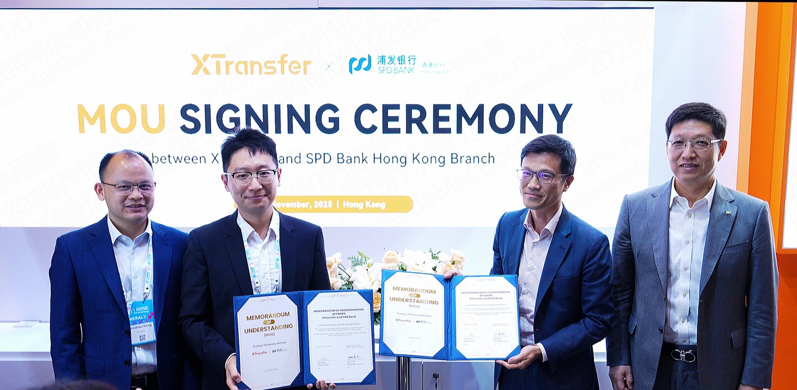 XTransfer and Shanghai Pudong Development Bank Co. Ltd., Hong Kong Branch Sign the Strategic Agreement at Hong Kong FinTech Week 1 Bill Deng, Founder and CEO of XTransfer (From the Left), and Zhu Jun, Deputy Chief Executive Officer of Shanghai Pudong Development Bank Co. Ltd., Hong Kong Branch (From the Right) witnessed the official signing of a memorandum of cooperation at the XTransfer booth.
