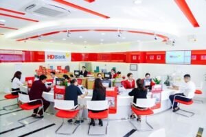 http://Moody&rsquo;s%20upgrades%20HDBank&rsquo;s%20outlook%20to%20Positive,%20paving%20the%20way%20for%20potential%20credit%20rating%20upgrade